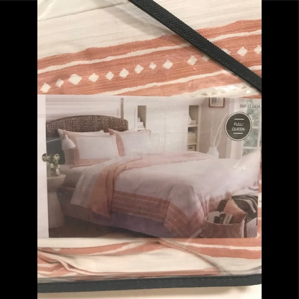 THRESHOLD 3 PIECE CORAL BORDER PRINT DUVET SET